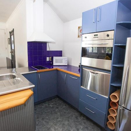 Cork And Keg Motel Renwick Eksteriør bilde
